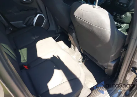 2018 Jeep Renegade Sport 4X4 from USA, damaged, VIN ZACCJBAB8JPJ15170